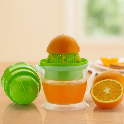 Plastic Manual Orange/Sweet Lime Juicer Squeezer